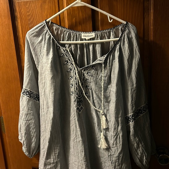 3X Westport long sleeve peasant embroidered crochet at neckline and sleeves.ties - Picture 1 of 13